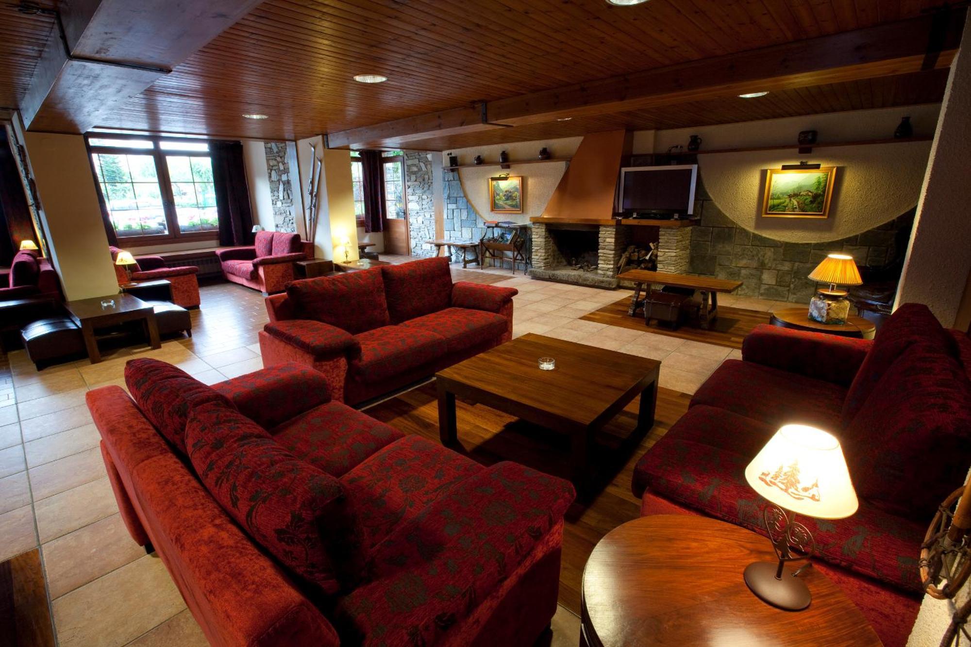 Hotel La Morera Valencia D'Aneu Eksteriør billede